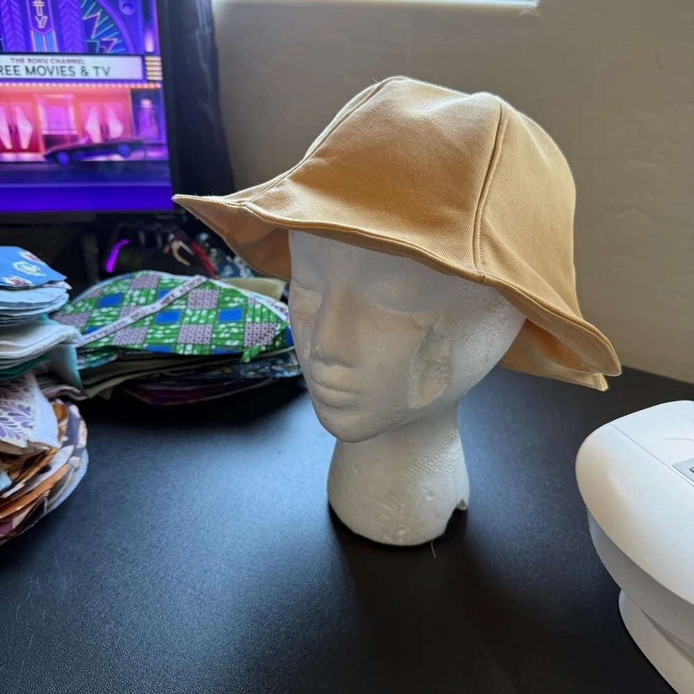 Tan Baseball Cap Structured Crown Curved Brim